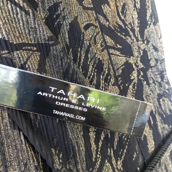 NWT! Tahari Size 10 Beautiful Sleeveless Black/ Gold Jumpsuit - Picture 14 of 16